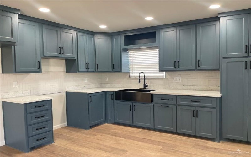 5716 Kingsley Lane, Edinburg, TX 78542, 3 Habitaciones Habitaciones , ,2 BañosBaños,Residential,En Venta,5716 Kingsley Lane,0,496758