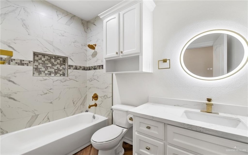 9118 25th Lane, McAllen, TX 78504, 4 Bedrooms Bedrooms, ,3 BathroomsBathrooms,Residential,For Sale,9118 25th Lane,0,496840