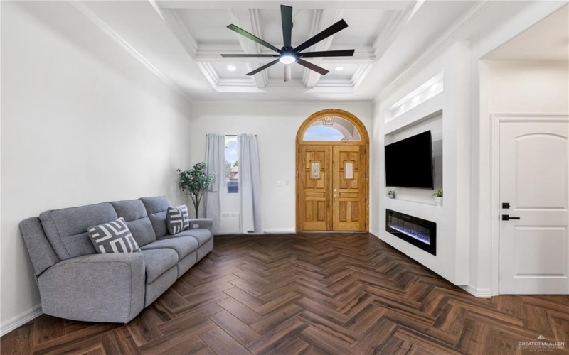 9118 25th Lane, McAllen, TX 78504, 4 Bedrooms Bedrooms, ,3 BathroomsBathrooms,Residential,For Sale,9118 25th Lane,0,496840