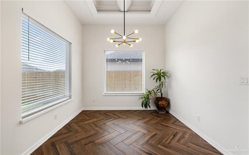 9118 25th Lane, McAllen, TX 78504, 4 Bedrooms Bedrooms, ,3 BathroomsBathrooms,Residential,For Sale,9118 25th Lane,0,496840