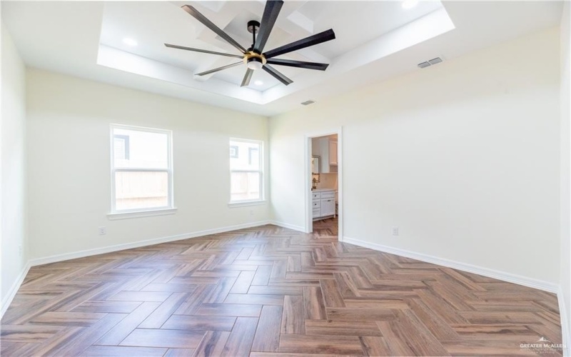 9118 25th Lane, McAllen, TX 78504, 4 Bedrooms Bedrooms, ,3 BathroomsBathrooms,Residential,For Sale,9118 25th Lane,0,496840