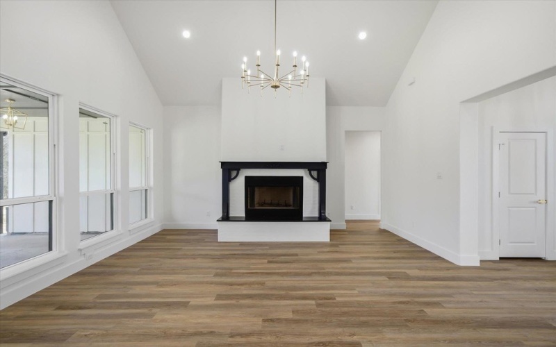 179 Norman Dr., Canton, TX 75103, 4 Bedrooms Bedrooms, ,3 BathroomsBathrooms,Residential,For Sale,179 Norman Dr.,0,112412