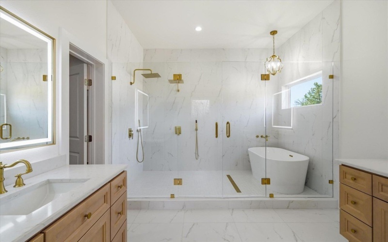 179 Norman Dr., Canton, TX 75103, 4 Bedrooms Bedrooms, ,3 BathroomsBathrooms,Residential,For Sale,179 Norman Dr.,0,112412