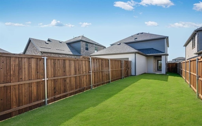 105 North Sky Drive, Celina, TX 75009, 3 Bedrooms Bedrooms, ,2 BathroomsBathrooms,Residential,For Sale,105 North Sky Drive,0,21030042