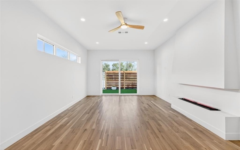 6603 Roper Street, Dallas, TX 75209, 3 Habitaciones Habitaciones , ,2 BañosBaños,Residential,En Venta,6603 Roper Street,0,21135985