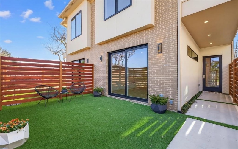 6603 Roper Street, Dallas, TX 75209, 3 Habitaciones Habitaciones , ,2 BañosBaños,Residential,En Venta,6603 Roper Street,0,21135985