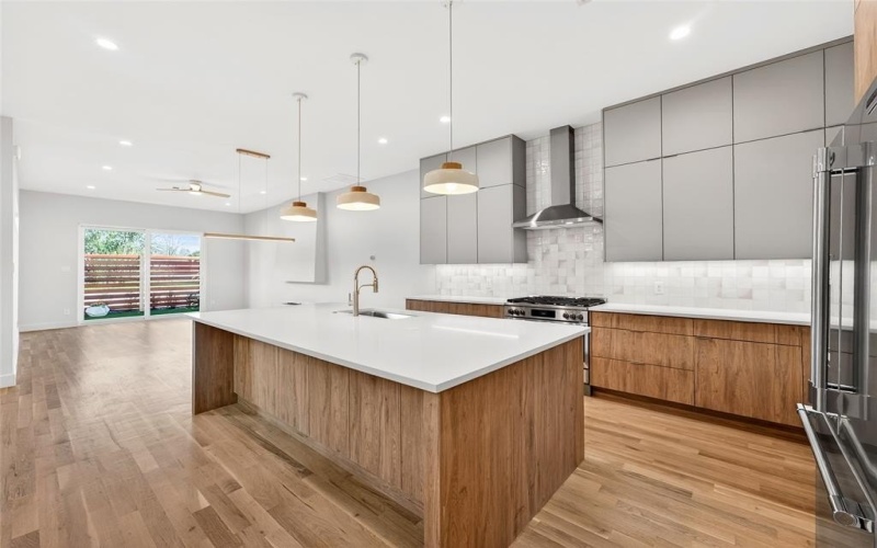 6603 Roper Street, Dallas, TX 75209, 3 Habitaciones Habitaciones , ,2 BañosBaños,Residential,En Venta,6603 Roper Street,0,21135985