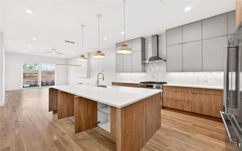 6603 Roper Street, Dallas, TX 75209, 3 Habitaciones Habitaciones , ,2 BañosBaños,Residential,En Venta,6603 Roper Street,0,21135985