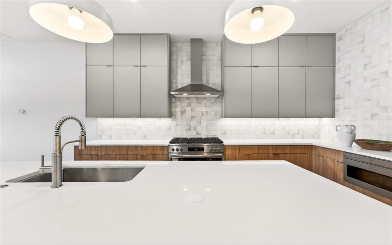 6603 Roper Street, Dallas, TX 75209, 3 Habitaciones Habitaciones , ,2 BañosBaños,Residential,En Venta,6603 Roper Street,0,21135985