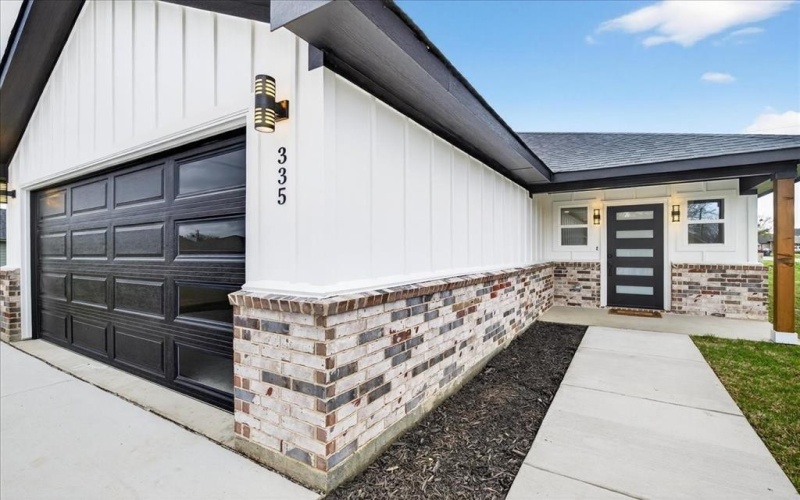 335 Flying Bridge, Gun Barrel City, TX 75156, 3 Habitaciones Habitaciones , ,2 BañosBaños,Residential,En Venta,335 Flying Bridge,0,21156600