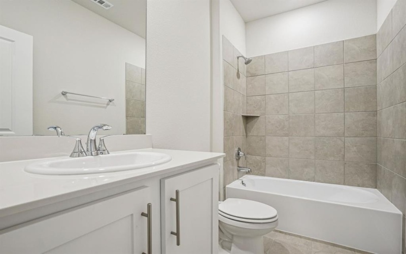 2209 Nicole Drive, Denton, TX 76208, 5 Habitaciones Habitaciones , ,3 BañosBaños,Residential,En Venta,2209 Nicole Drive,0,21168914