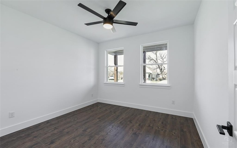 1104 E Annie Street, Fort Worth, TX 76104, 3 Bedrooms Bedrooms, ,2 BathroomsBathrooms,Residential,For Sale,1104 E Annie Street,0,21182046