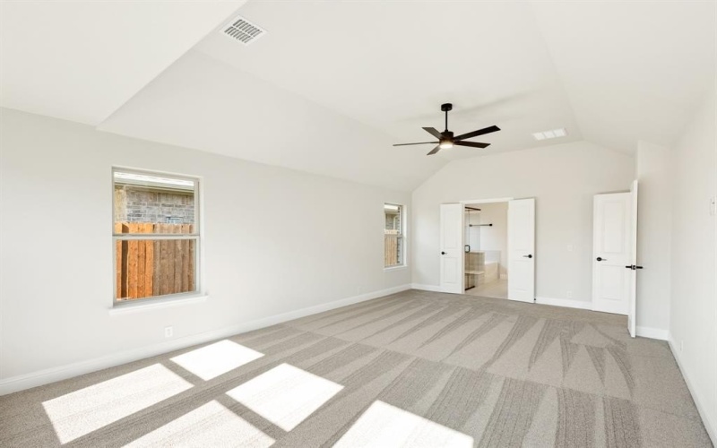 5301 Bardwell Drive, Denton, TX 76226, 4 Habitaciones Habitaciones , ,3 BañosBaños,Residential,En Venta,5301 Bardwell Drive,20663537