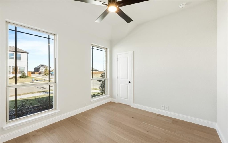 5301 Bardwell Drive, Denton, TX 76226, 4 Habitaciones Habitaciones , ,3 BañosBaños,Residential,En Venta,5301 Bardwell Drive,20663537