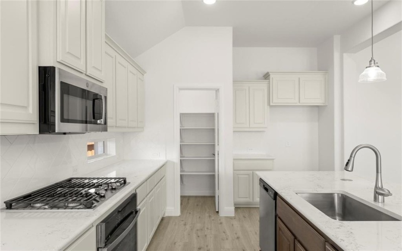 4047 Bedford Drive, Crandall, TX 75114, 4 Habitaciones Habitaciones , ,2 BañosBaños,Residential,En Venta,4047 Bedford Drive,0,21189881