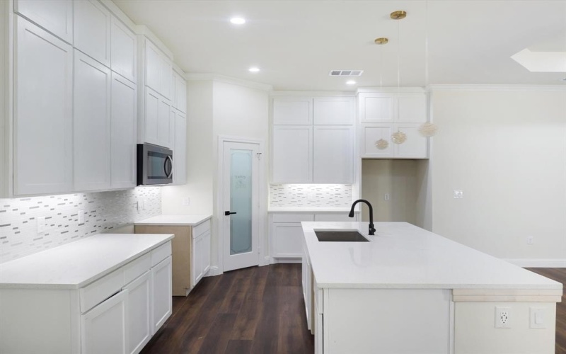 3146 Mojave Drive, Dallas, TX 75241, 4 Habitaciones Habitaciones , ,3 BañosBaños,Residential,En Venta,3146 Mojave Drive,0,21190096