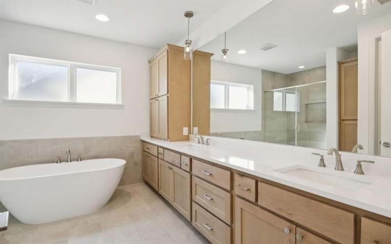 9620 Mav Lane, Dallas, TX 75238, 3 Bedrooms Bedrooms, ,3 BathroomsBathrooms,Residential,For Sale,9620 Mav Lane,0,21190856