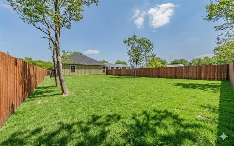 412 Matthew Street, Hillsboro, TX 76645, 3 Bedrooms Bedrooms, ,2 BathroomsBathrooms,Residential,For Sale,412 Matthew Street,0,21191821