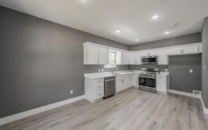 412 Matthew Street, Hillsboro, TX 76645, 3 Bedrooms Bedrooms, ,2 BathroomsBathrooms,Residential,For Sale,412 Matthew Street,0,21191821