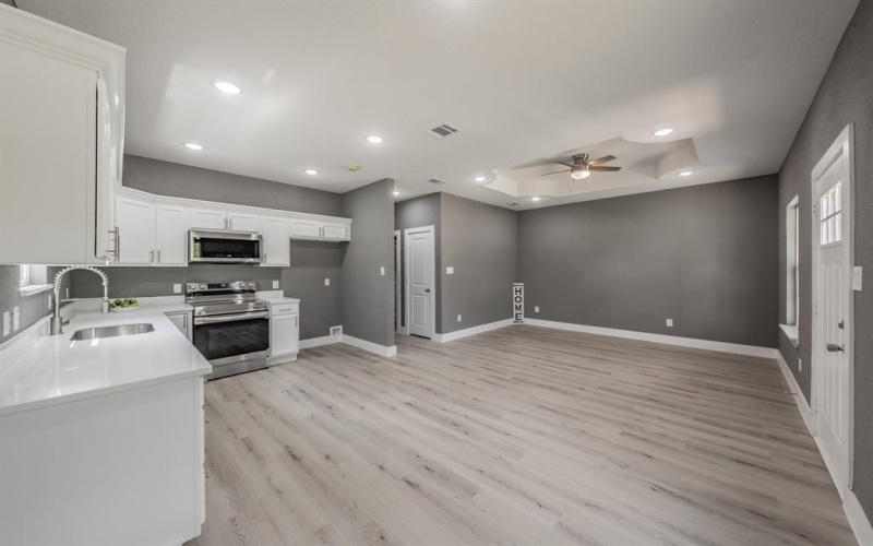 412 Matthew Street, Hillsboro, TX 76645, 3 Bedrooms Bedrooms, ,2 BathroomsBathrooms,Residential,For Sale,412 Matthew Street,0,21191821