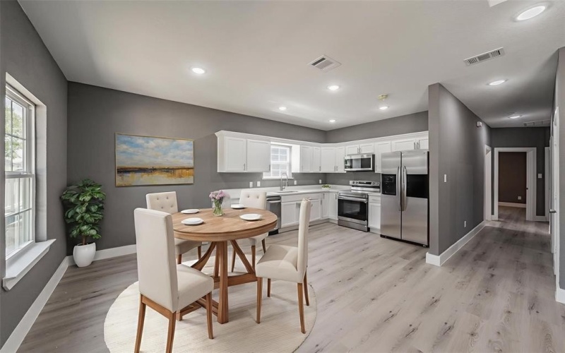 412 Matthew Street, Hillsboro, TX 76645, 3 Bedrooms Bedrooms, ,2 BathroomsBathrooms,Residential,For Sale,412 Matthew Street,0,21191821