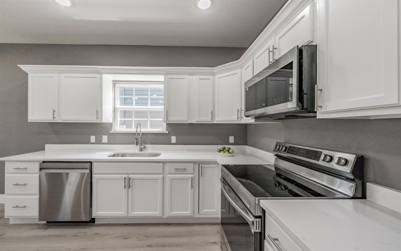 412 Matthew Street, Hillsboro, TX 76645, 3 Bedrooms Bedrooms, ,2 BathroomsBathrooms,Residential,For Sale,412 Matthew Street,0,21191821