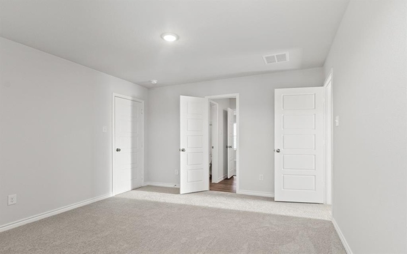 1032 Wingjet Way, Fort Worth, TX 76131, 4 Habitaciones Habitaciones , ,3 BañosBaños,Residential,En Venta,1032 Wingjet Way,0,21191898