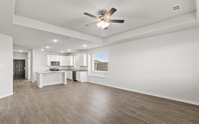 1032 Wingjet Way, Fort Worth, TX 76131, 4 Habitaciones Habitaciones , ,3 BañosBaños,Residential,En Venta,1032 Wingjet Way,0,21191898