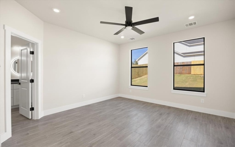 2316 Forest Hill Lane, Granbury, TX 76048, 4 Habitaciones Habitaciones , ,2 BañosBaños,Residential,En Venta,2316 Forest Hill Lane,0,21192051