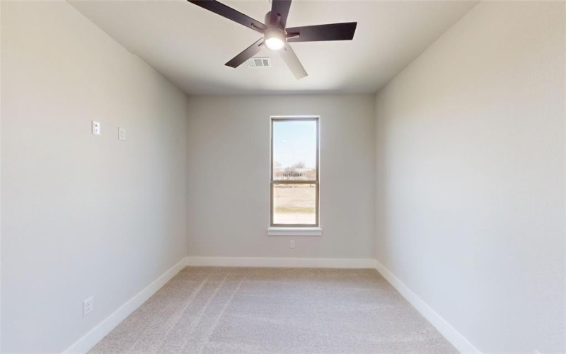 2339 4th Street, Grand Prairie, TX 75051, 4 Habitaciones Habitaciones , ,3 BañosBaños,Residential,En Venta,2339 4th Street,0,21192063