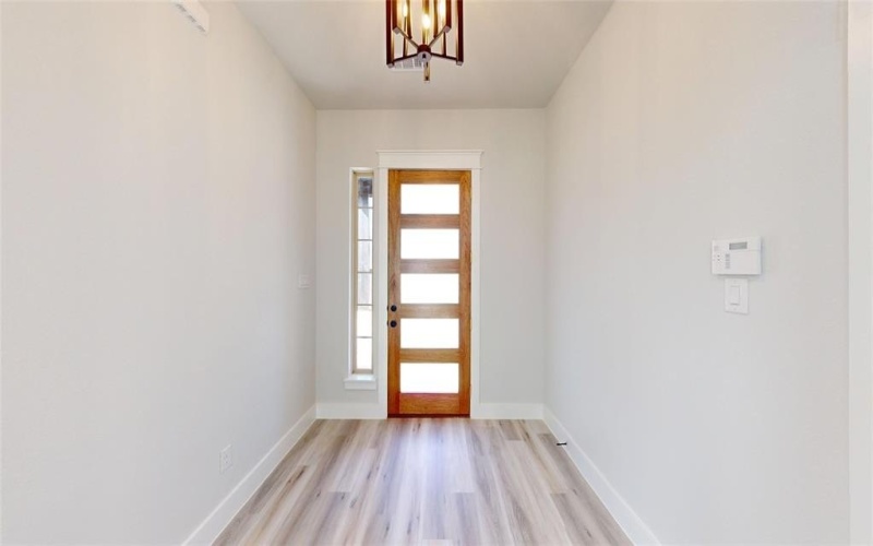 2339 4th Street, Grand Prairie, TX 75051, 4 Habitaciones Habitaciones , ,3 BañosBaños,Residential,En Venta,2339 4th Street,0,21192063