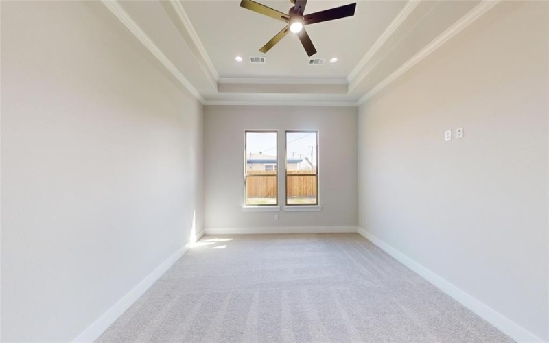 2339 4th Street, Grand Prairie, TX 75051, 4 Habitaciones Habitaciones , ,3 BañosBaños,Residential,En Venta,2339 4th Street,0,21192063