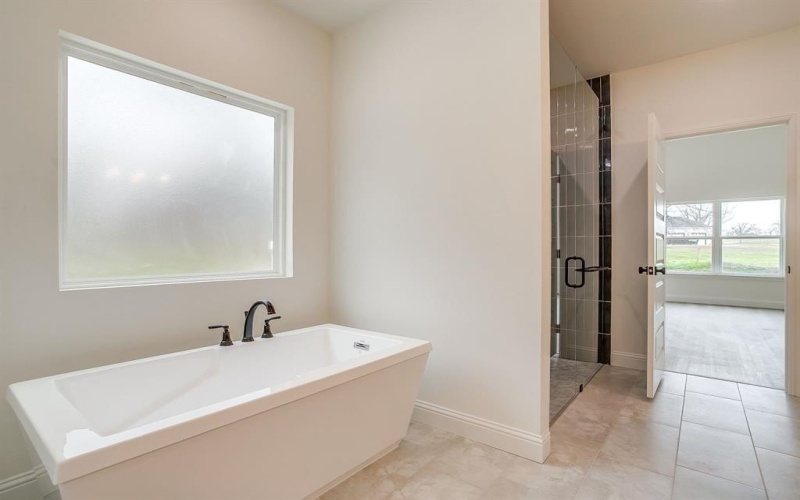 6705 Westover Drive, Granbury, TX 76049, 3 Habitaciones Habitaciones , ,2 BañosBaños,Residential,En Venta,6705 Westover Drive,0,21192143