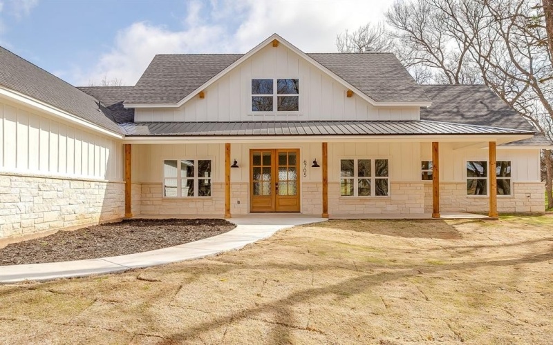 6705 Westover Drive, Granbury, TX 76049, 3 Habitaciones Habitaciones , ,2 BañosBaños,Residential,En Venta,6705 Westover Drive,0,21192143