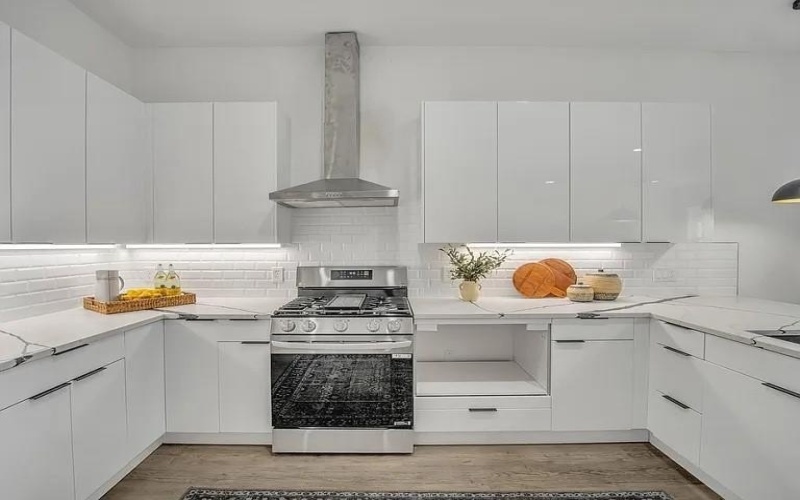 631 N Tyler Street #203, Dallas, TX 75208, 2 Habitaciones Habitaciones , ,2 BañosBaños,Residential,En Venta,631 N Tyler Street,0,21192209