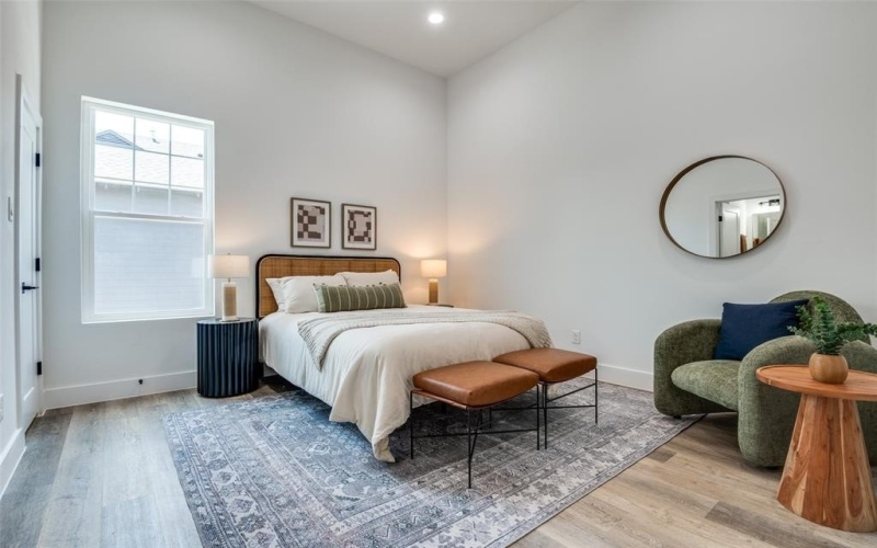 631 N Tyler Street #203, Dallas, TX 75208, 2 Habitaciones Habitaciones , ,2 BañosBaños,Residential,En Venta,631 N Tyler Street,0,21192209