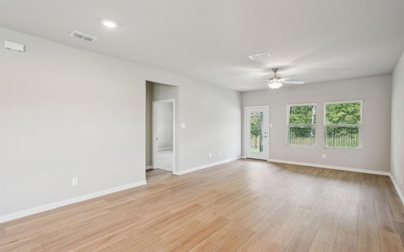 1209 Bridgewalk Drive, Princeton, TX 75071, 3 Habitaciones Habitaciones , ,2 BañosBaños,Residential,En Venta,1209 Bridgewalk Drive,0,21192283