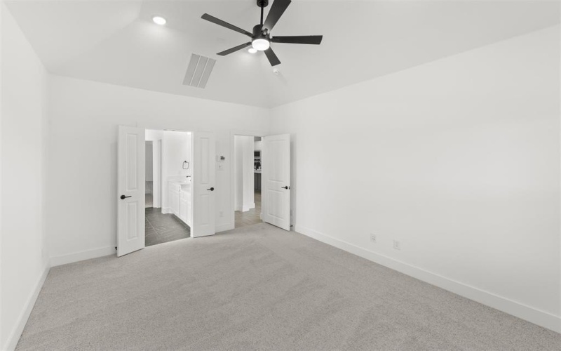 3100 Lake Village Drive, Anna, TX 75409, 5 Bedrooms Bedrooms, ,3 BathroomsBathrooms,Residential,For Sale,3100 Lake Village Drive,20664250