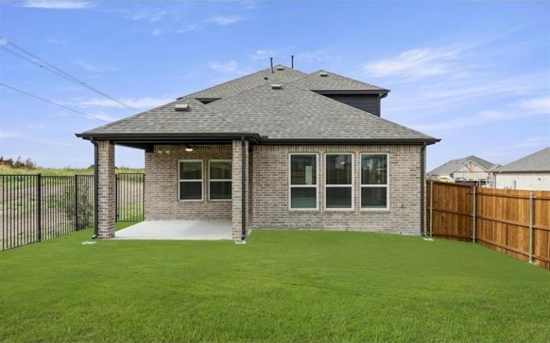 3100 Lake Village Drive, Anna, TX 75409, 5 Bedrooms Bedrooms, ,3 BathroomsBathrooms,Residential,For Sale,3100 Lake Village Drive,20664250