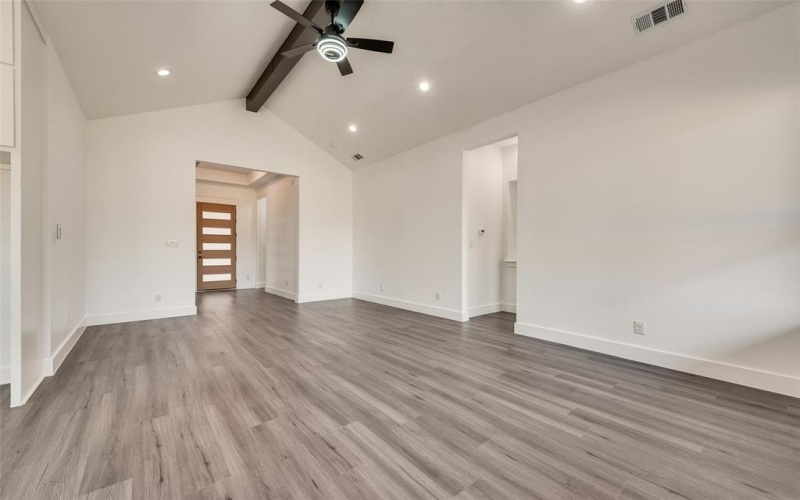 3811 Aransas Street, Dallas, TX 75212, 4 Bedrooms Bedrooms, ,2 BathroomsBathrooms,Residential,For Sale,3811 Aransas Street,0,21192441