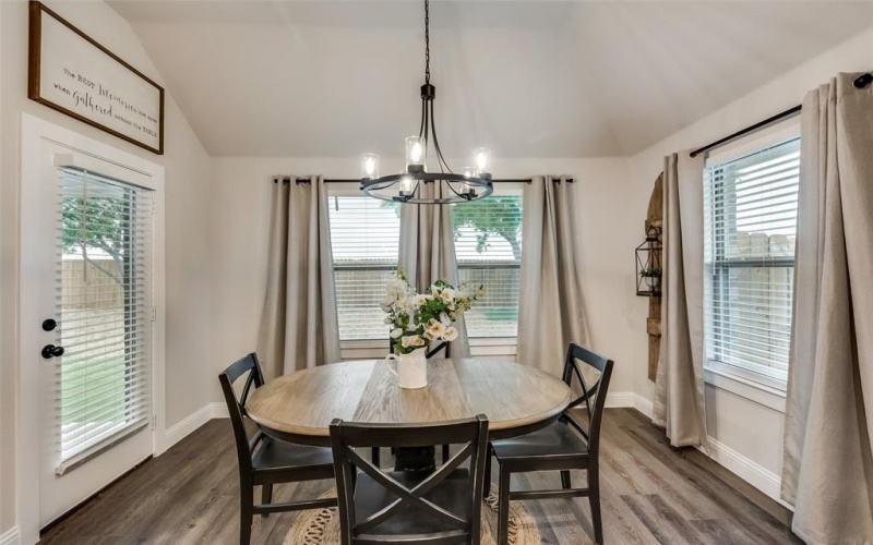 4803 Enclave Drive, Sanger, TX 76266, 3 Habitaciones Habitaciones , ,2 BañosBaños,Residential,En Venta,4803 Enclave Drive,20664308