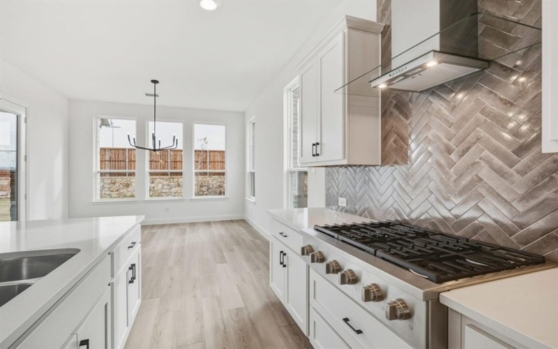 2908 Wallis Drive, Melissa, TX 75454, 5 Habitaciones Habitaciones , ,5 BañosBaños,Residential,En Venta,2908 Wallis Drive,0,21192452