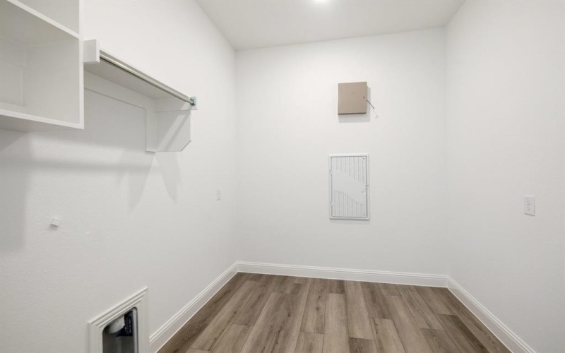 3015 Wallis Drive, Melissa, TX 75454, 5 Habitaciones Habitaciones , ,5 BañosBaños,Residential,En Venta,3015 Wallis Drive,0,21192470