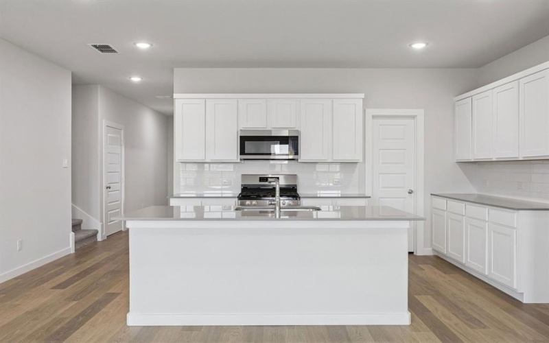 464 Hundred Acre Drive, Waxahachie, TX 75165, 5 Bedrooms Bedrooms, ,5 BathroomsBathrooms,Residential,For Sale,464 Hundred Acre Drive,0,21192493