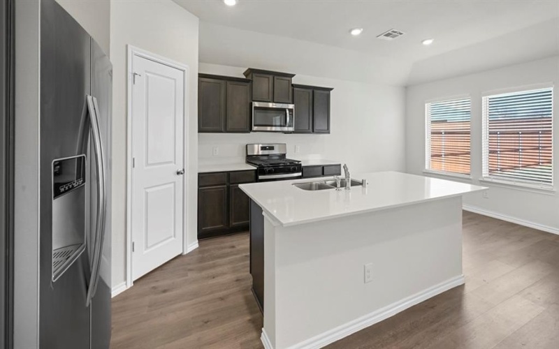 1913 Freeman Street, Tyler, TX 75704, 2 Habitaciones Habitaciones , ,2 BañosBaños,Residential,En Venta,1913 Freeman Street,0,21192527