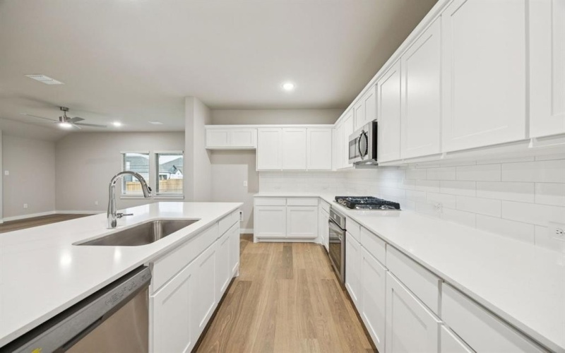 15064 Cactus Blossom Boulevard, Haslet, TX 76052, 4 Habitaciones Habitaciones , ,3 BañosBaños,Residential,En Venta,15064 Cactus Blossom Boulevard,0,21192559