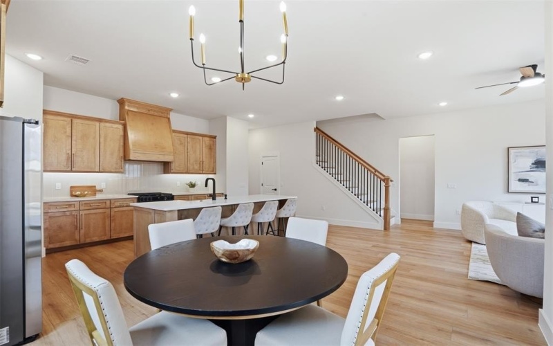 2315 Colony Court, Dallas, TX 75235, 4 Bedrooms Bedrooms, ,3 BathroomsBathrooms,Residential,For Sale,2315 Colony Court,0,21192834