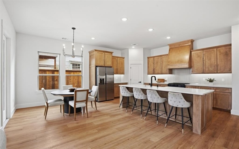 2315 Colony Court, Dallas, TX 75235, 4 Bedrooms Bedrooms, ,3 BathroomsBathrooms,Residential,For Sale,2315 Colony Court,0,21192834