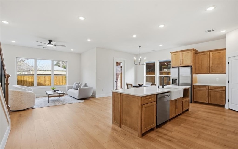 2315 Colony Court, Dallas, TX 75235, 4 Bedrooms Bedrooms, ,3 BathroomsBathrooms,Residential,For Sale,2315 Colony Court,0,21192834