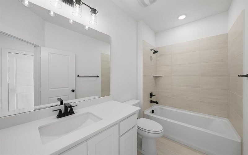 7204 Monarch Trail, McKinney, TX 75071, 4 Habitaciones Habitaciones , ,5 BañosBaños,Residential,En Venta,7204 Monarch Trail,0,21193114